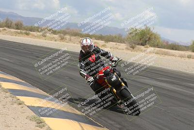media/May-05-2025-Moto Forza (Mon) [[3c1838c5e5]]/3-C Group/Session 2 (Turn 7 Inside)/